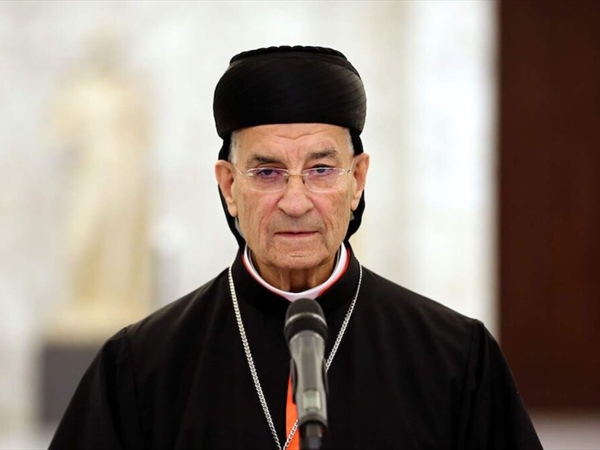 هو وهي 24-12-2025