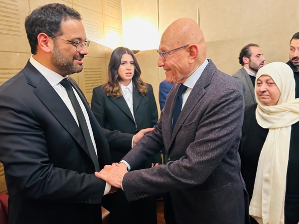 رئيس نادي النجمة سعيد سربيه يشكر من واسوه برحيل والده..