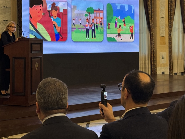 إطلاق أول حملة وطنية حول صحة المراهقين في السرايا.. سلام: [...]