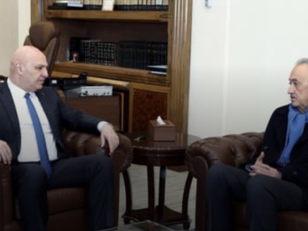 الرئيس عون استقبل السفير سيمون كرم: عودة سكان القرى الحدودية أولوية