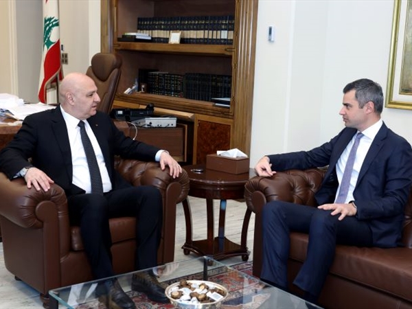 طوني فرنجيه من بعبدا: ما يقوم به الجيش أكثر من ممتاز ويجنّب لبنان أيّ انزلاقٍ جديد