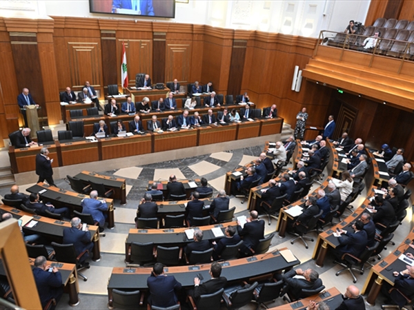 مجلس النواب والمصارف: تعطيل أم شراكة الإنقاذ؟