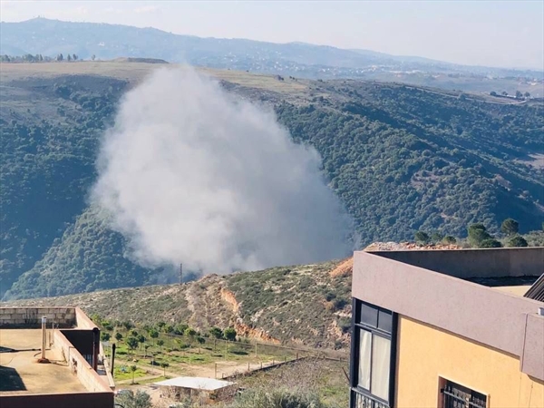 حزام ناري للعدو في إقليم التفاح والبقاع واستهداف سيارة في الطيبة