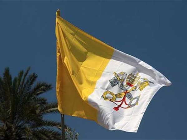 رسالة من مسيحية مشرقية إلى الفاتيكان