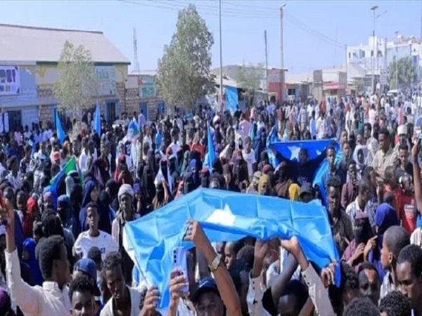 تظاهرات في الصومال ضد اعتراف  إسرائيل بأرض الصومال