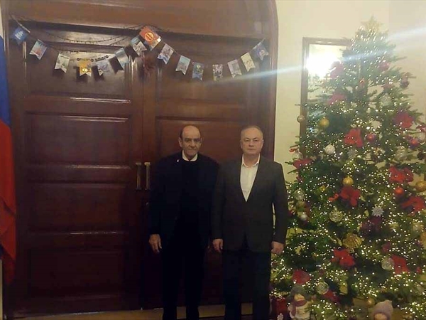 رئيس الحركة اللبنانية الديمقراطية زار السفير الروسي معايدا