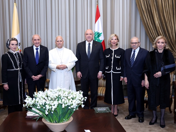 بابا السلام يشهد على وطن لن «يموت ولن يستسلم»