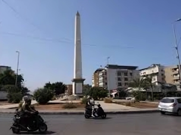 خازوق الأسد!