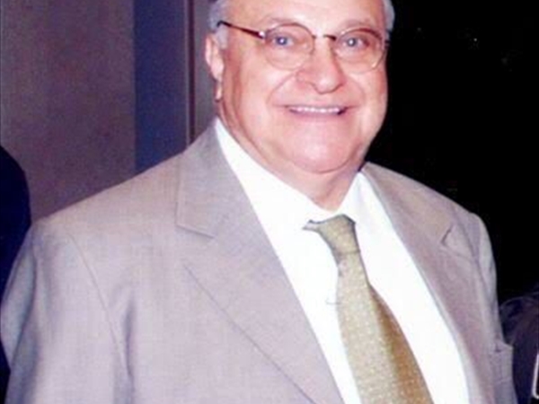 محمد بركات كبير يرحل