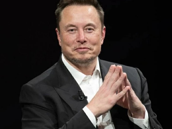 ماسك يفجِّر جدلاً من جديد:  العمل سيصبح اختيارياً وهواية