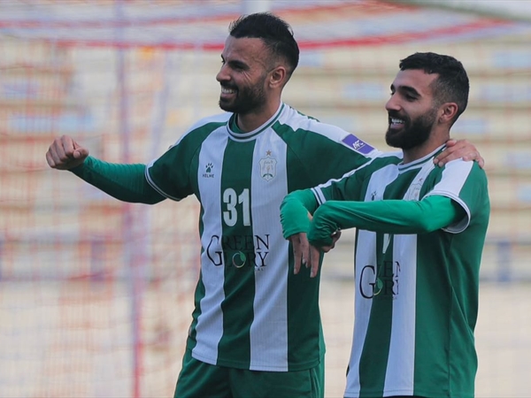 الانصار يتخطى البرج برباعية ويتوج بطلاً للذهاب والصفاء "يفرمل" اندفاعة [...]