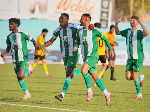 الانصار يكتسح شباك العهد بخماسية والساحل يتقدم على حساب البرج..