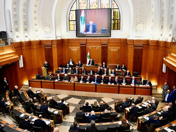 أنصاف الحلول تُنقذ الاقتصاد وتقتل الدولة!