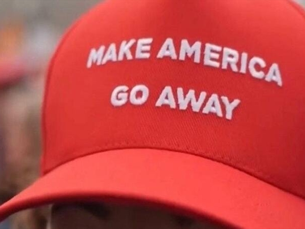 MAGA "عالطريقة الغرينلاندية"... وقبعات ساخرة