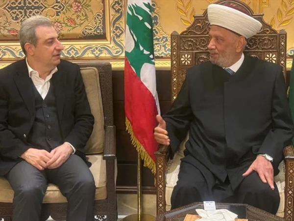 المفتي دريان يستقبل شخصيات سياسية وتجارية داعمة ويؤكد على  دور دار الفتوى في الوحدة الوطنية