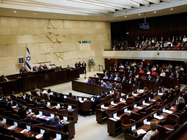 مشادات بوجه نتنياهو في الكينست.. توعد إيران وانتقام من غزة