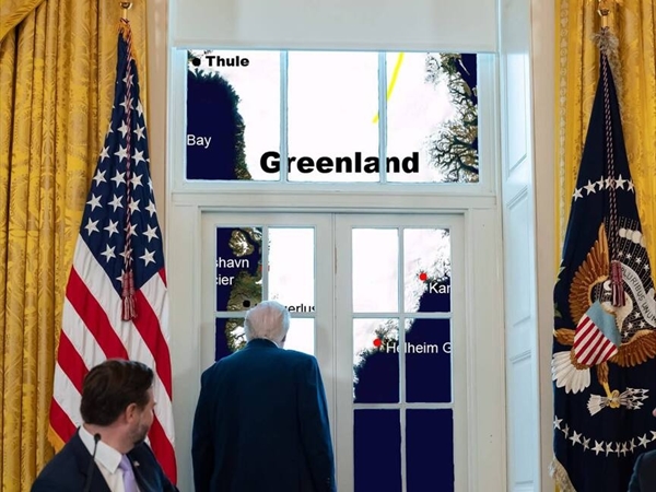 بالصورة: ترامب أمام النافذة... والـview صادم!