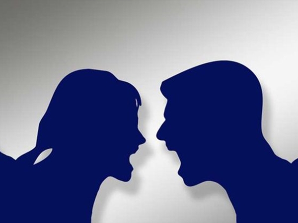 تراجعٌ أخلاقي، إنهياراتٌ متتالية