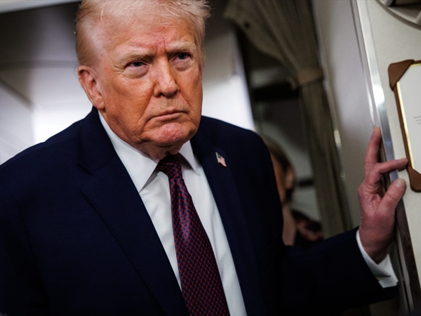 من التحذير إلى التحشيد العسكري.. هكذا صعّد ترامب ضد إيران