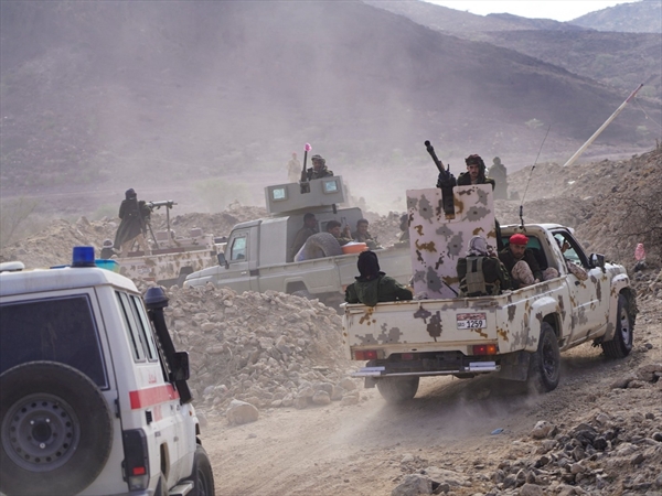 انتشار قوات العمالقة في عدن.. ورئيس المجلس الانتقالي متوارٍ