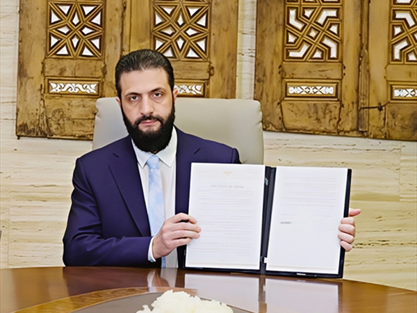 توقيع اتفاق وقف إطلاق النار بين الشرع وقسد برعاية أميركية