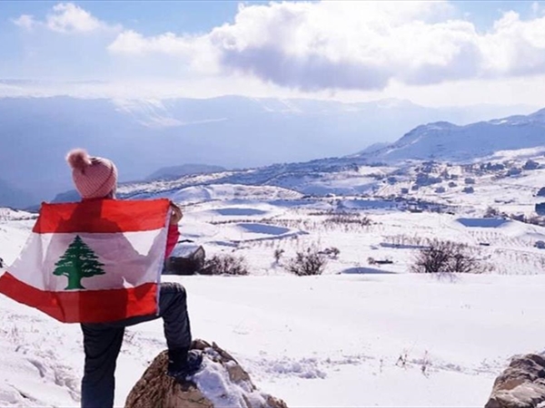 بين مطرقة الجليد والانفلونزا وسندان الامتحانات..الطلاب اختاروا الhome schooling