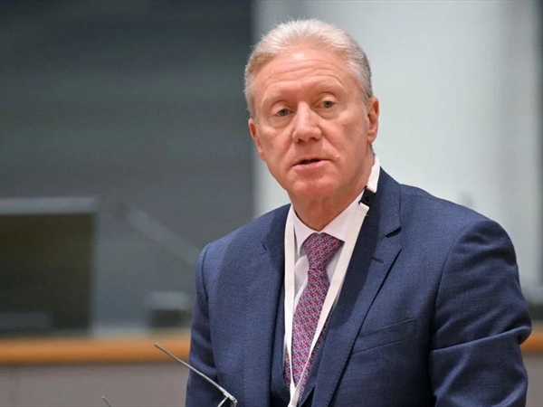 هو وهي 23-1-2026