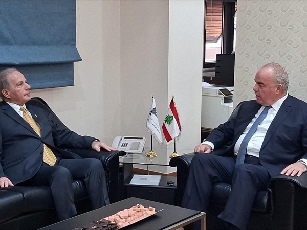 الحاج وعيسى يعرضان فرص الاستثمار الأميركي في قطاع الاتصالات