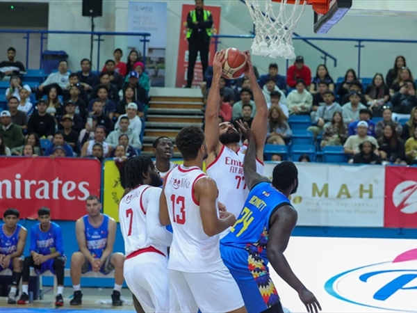 نادي "بيروت" يتعثر امام "زامبوانغا" بدورة دبي الدولية لكرة السلة..