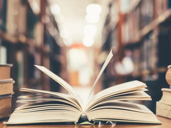 العدوّ يشرف على أطروحاتنا الأكاديمية!