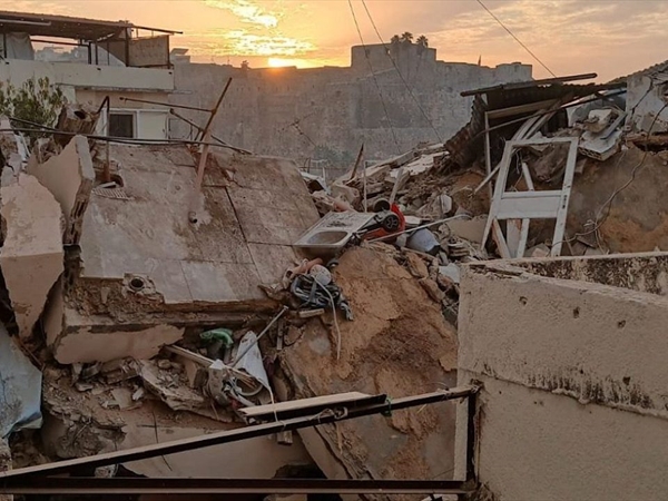 إنهيار كامل لمبنى في ضهر المغر ـــ طرابلس ولا إصابات