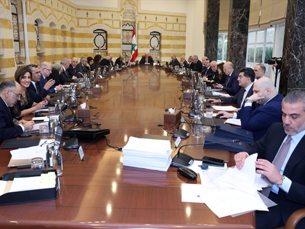 مجلس الوزراء اطّلع من هيكل على مراحل تنفيذ حصر السلاح: [...]