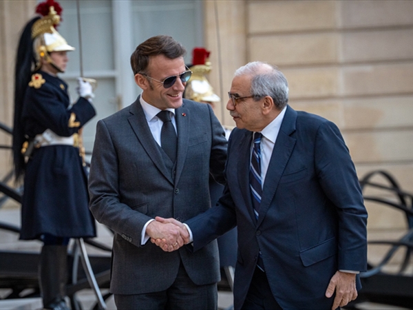 محادثات وخلوة بين ماكرون وسلام في الأليزيه: تحضيرات مؤتمر دعم الجيش وإستكمال حصر السلاح