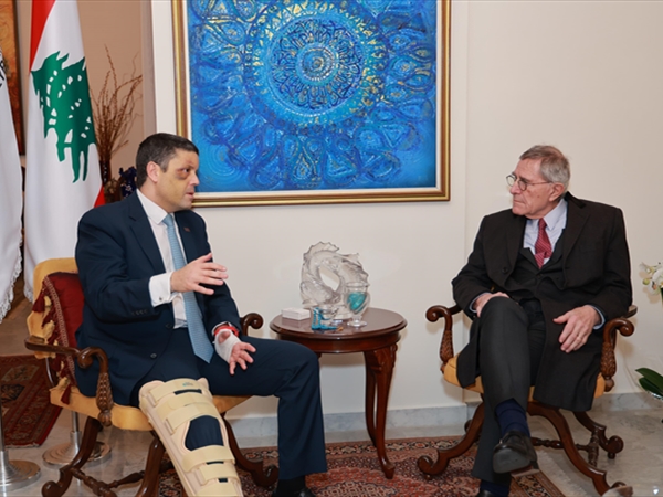 مرفأ بيروت على خط الهند – أوروبا