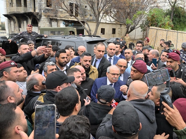 تشريع الإيرادات في الطريق إلى المجلس.. واستغراب لتنصُّل «وزراء الأحزاب»!