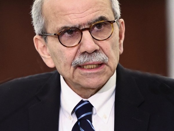 هو وهي 12-2-2026