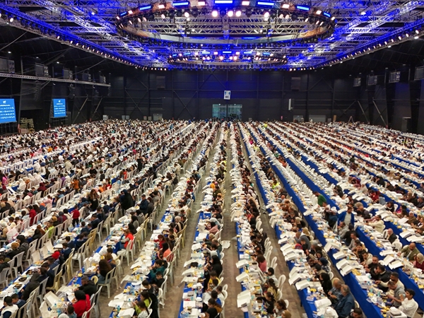 بيروت تحتضن أكبر إفطار في العالم