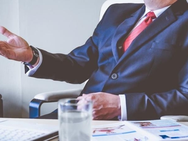 وثائق مرتبطة بإبستين... بينها اسم شخصية لبنانية هامة!