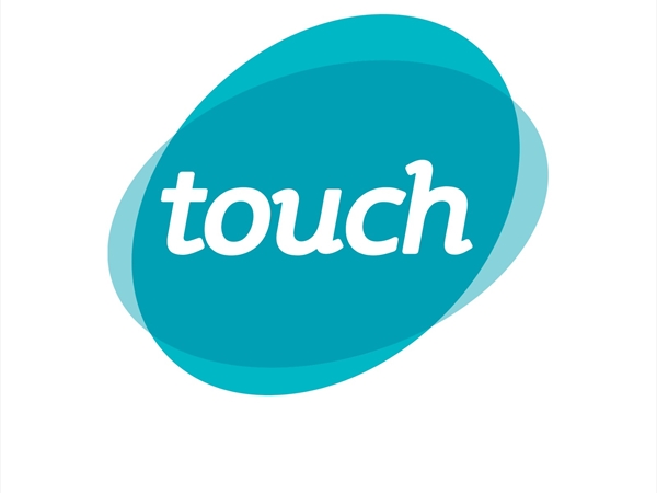 "تاتش" تطرح touchBot المساعد الرقمي الجديد للخدمة الذاتية