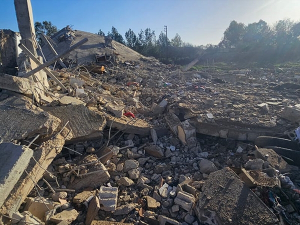 الاعتداءات الاسرائيلية تتواصل.. تفجير منزلين في حولا