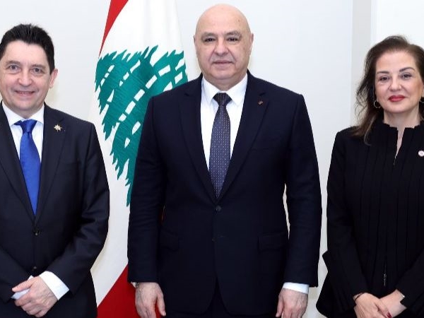 عون: الانتخابات في موعدها.. واكتظاظ السجون لا يعالج بالعفو