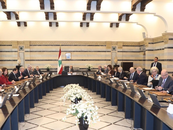 مجلس الوزراء يقرّ خطوات لتحفيز الاستثمار.. وسلام: لمكافحة التهرّب الضريبي