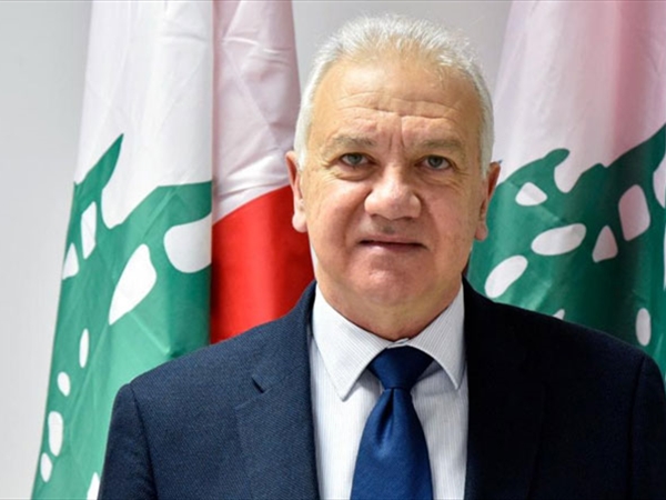 ماذا وراء تغيير «القوات اللبنانية» لنوابها في الانتخابات المقبلة؟