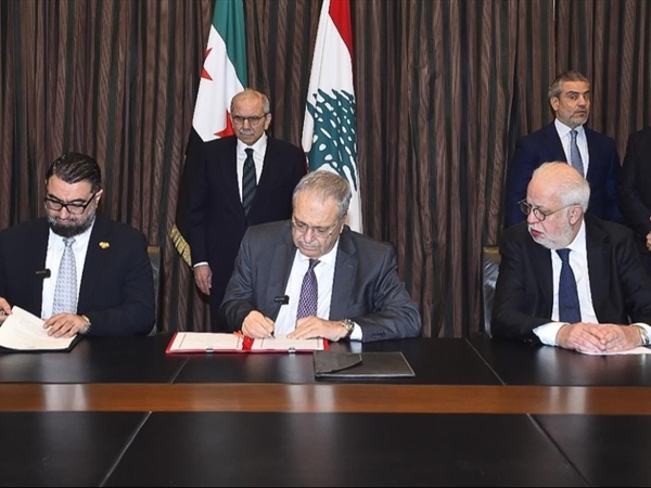 الحكومة تنفض غبار الملفات.. وقرارات جريئة تسبق جولة سلام الجنوبية