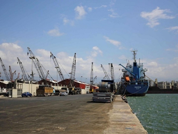 أمن الدولة يكشف تهرّباً ضريبيًا بنصف مليون دولار في مرفأ [...]