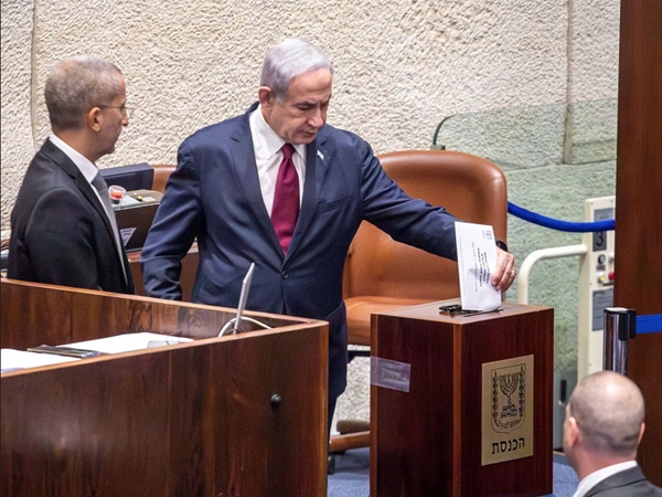 من إعلام العدو: هل يتهرَّب نتنياهو من إجراء الإنتخابات وحملاتها [...]