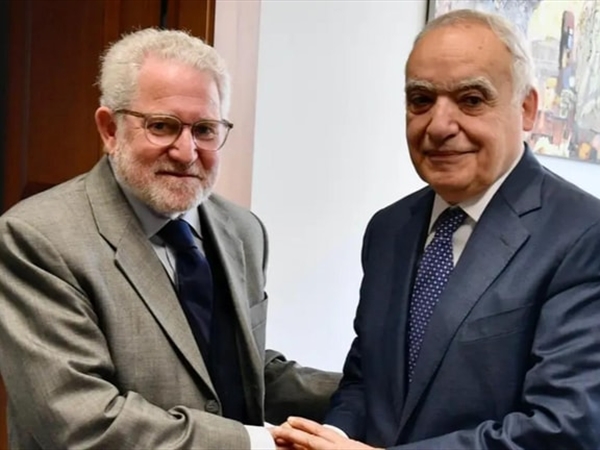 سفير إسبانيا ينهي مهامه في لبنان... ما قاله لوزير الثقافة