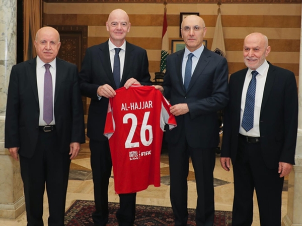 رئيس الفيفا جياني إنفانتينو ينال الجنسية اللبنانية رسمياً