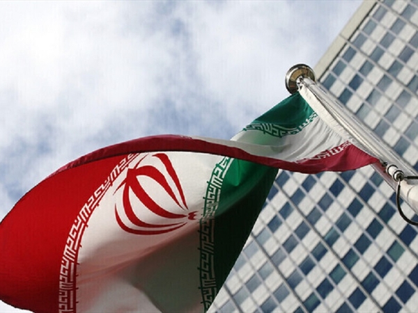 رئيس أركان الجيش الإيراني: تصريحات ترامب غير مسؤولة