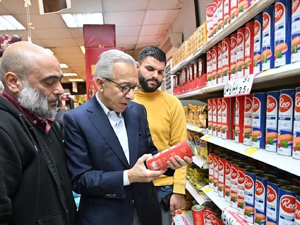 بعد جولة لتشديد الرقابة وضبط الأسعار.. البساط: كثَّفنا الدوريات ولن [...]